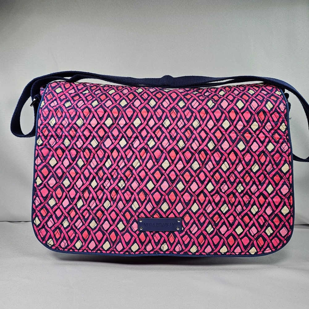 Vera Bradley Quilted Messenger Bag Katalina Pink Blue Diamond‎ Pattern Bag